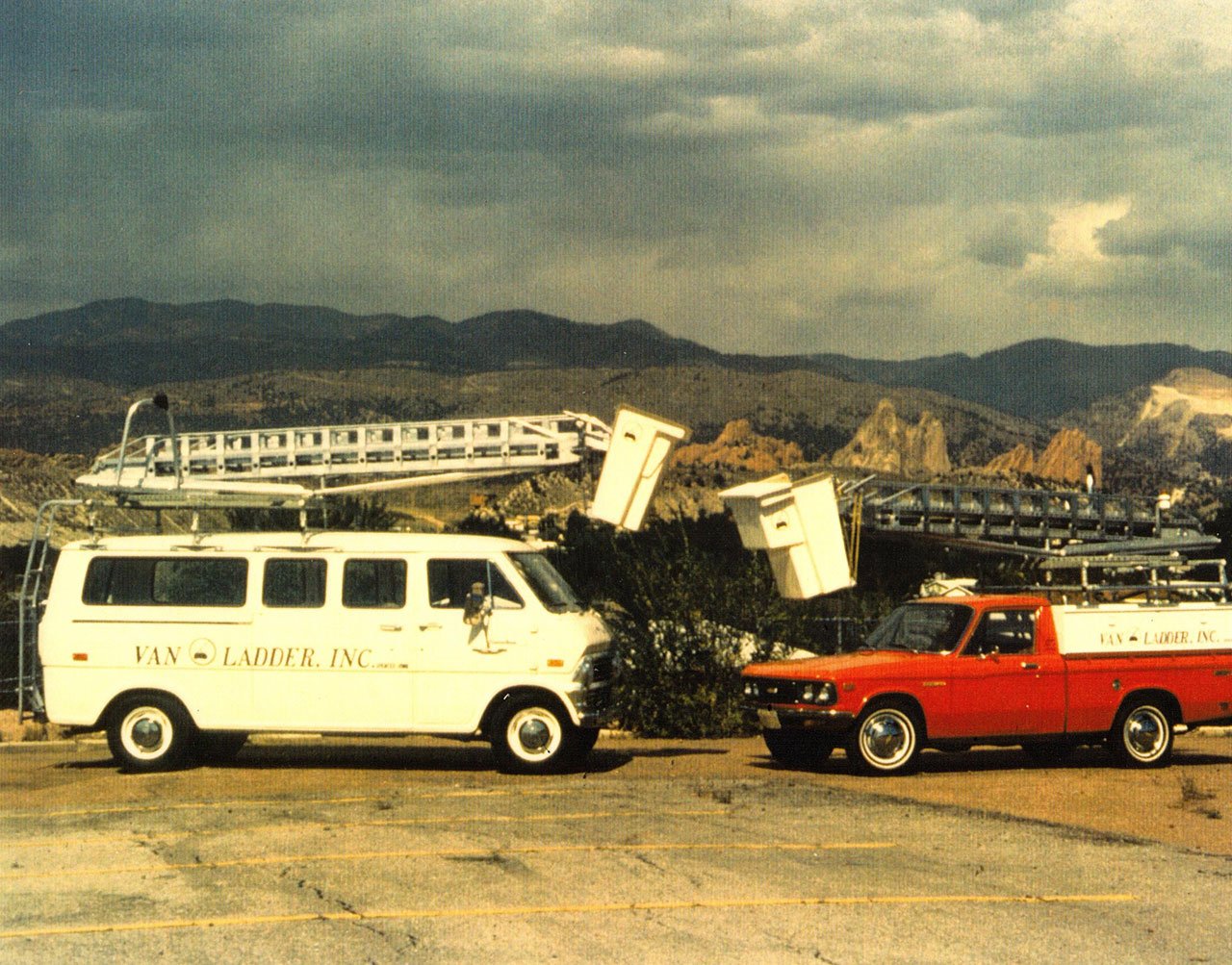 old-van-ladder-van-truck